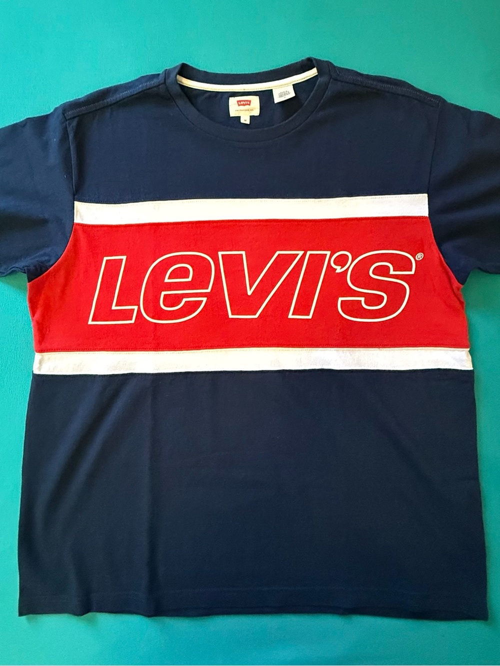 Levi's Navy and Red Chest-Panel Logo Tee